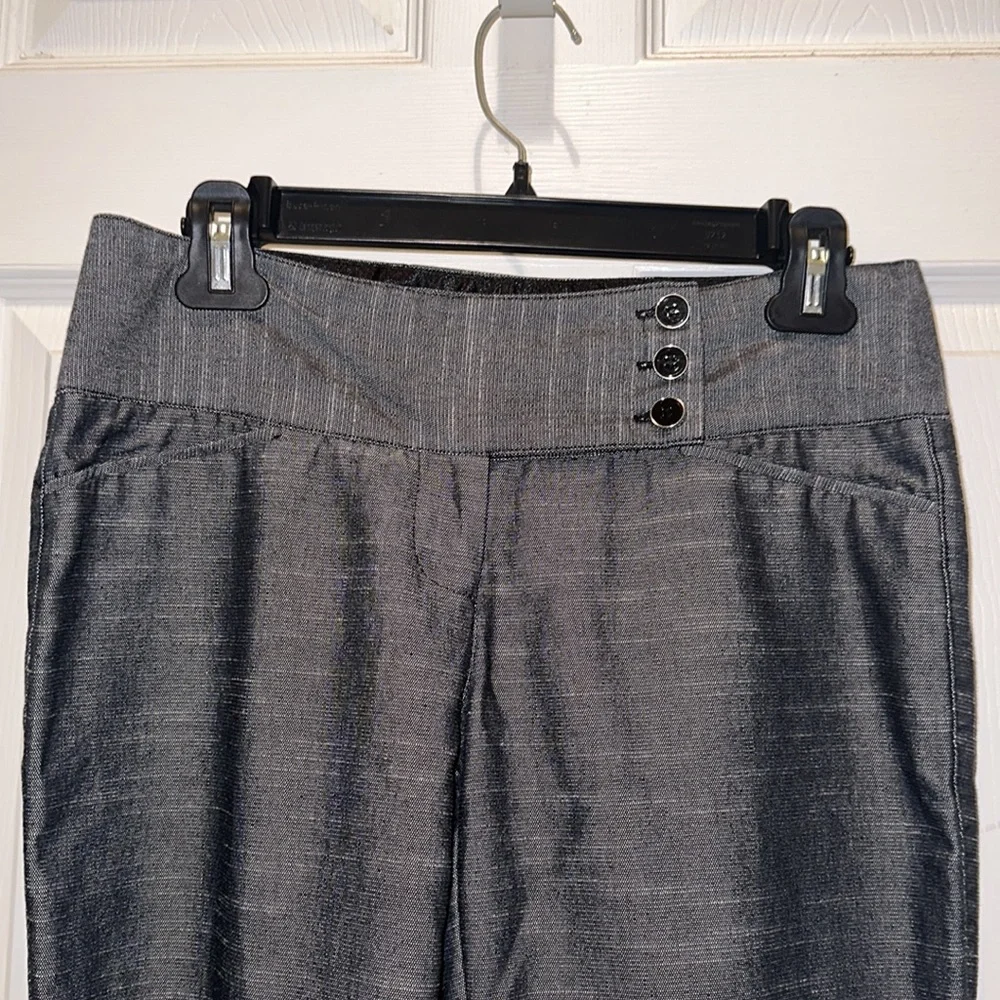 👙Maurices Women’s Low Waisted Gray Size 1/2 Dress Pants - Picture 2 of 4